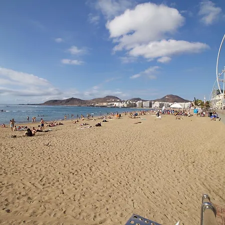 Daire Rosamar A Metros De La Playa Wifi Gratis 303 By Lightbooking